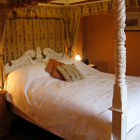 Norton House Bed & Breakfast & Cottages Whitchurch  Extérieur photo
